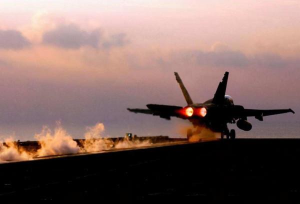 未來可在陸地上設定電磁彈射器彈射6代機的，全球只有一家