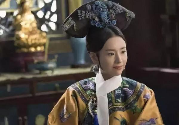 奶奶先嫁給乾隆，孫女後嫁給乾隆，奶奶榮寵一生，孫女孤獨一生