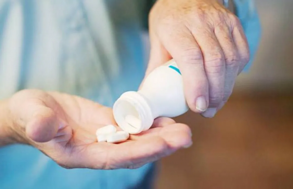 長期服用降壓藥,這些食物要忌口,吃錯會造成嚴重後果 長期服用降壓藥,這些食物要忌口,吃錯會造成嚴重後果