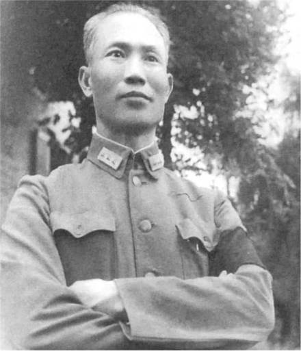 國民黨5大主力軍戰敗後,除張靈甫、邱清泉戰死外,其他人啥下場 國民黨5大主力軍戰敗後,除張靈甫、邱清泉戰死外,其他人啥下場