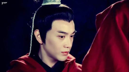 男明星演繹的“古裝美男”，我只服這4位！又帥又美體態還好