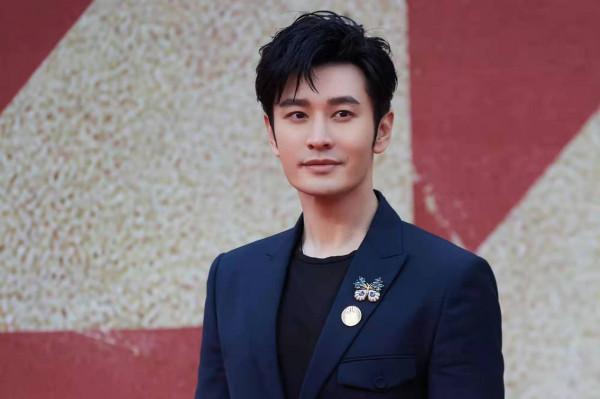 明星搞副業有多猛？楊穎一幅畫賣18萬，夏雨為玩滑板拒絕徐克