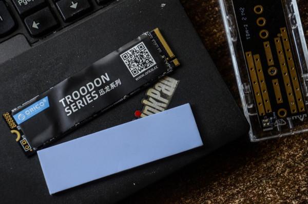 可以飆到2000GB/S的固態硬碟：ORICO 迅龍SSD