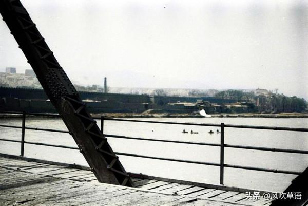 1934年的“天下黃河第一橋”，記錄下當年蘭州最真實的歷史風貌