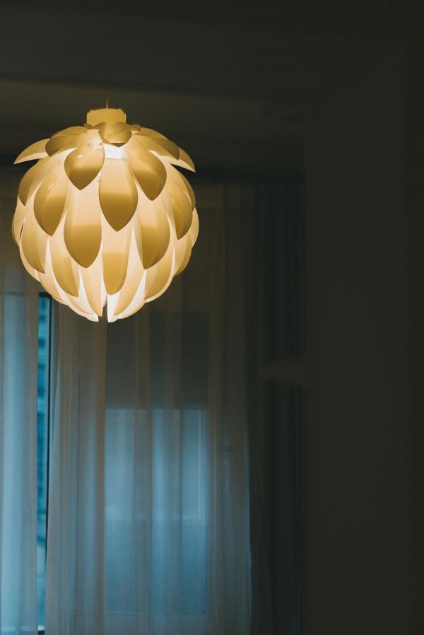 50平方米的一居室，搖身變成了仙女的家，衣帽間大餐廳樣樣皆全