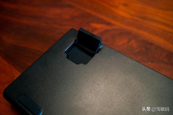 ¥99撿漏全鍵區RGB燈效+合金面板,國產廉價青軸機械鍵盤開箱曬單 ¥99撿漏全鍵區RGB燈效+合金面板,國產廉價青軸機械鍵盤開箱曬單