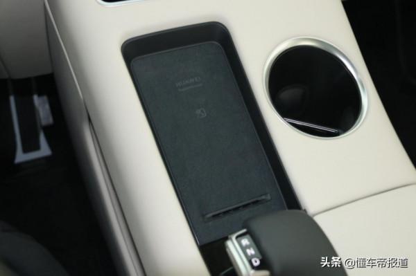 新車｜螢幕解析度堪比iPad 操作流暢顯示細膩！體驗問界M5智慧座艙