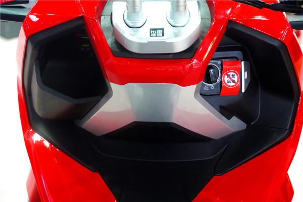 跨界ADV踏板再添猛將，光南佈雷斯通極宙正式推出