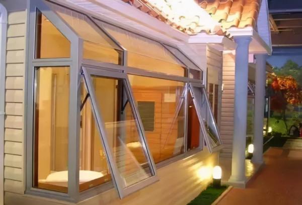 奉勸大家：別再用傳統的方法封陽臺了，不是迷信，真的會影響生活