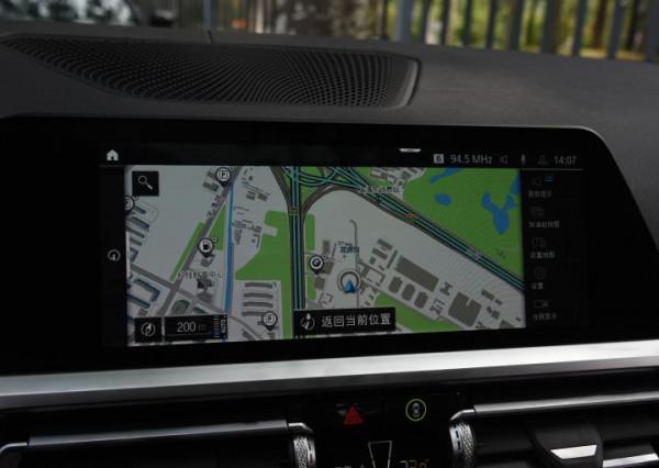 寶馬3系新老款配置差異對比，家用首推325i M運動套裝