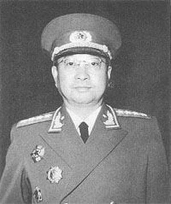 康生責備陳賡：當初你要是把蔣介石殺了，哪有今天？陳賡如何回應