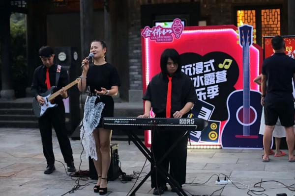 離重慶100公里發現一個避暑佳地！溫泉、漂流、星空、美食都有