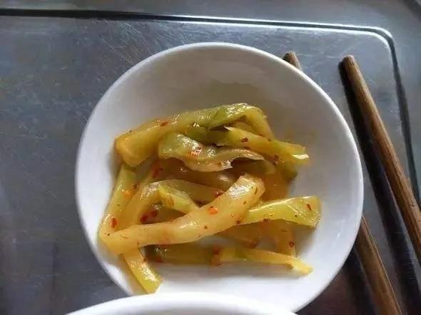 農村人頓頓都吃鹹菜,為啥高壽老人還很多?鹹菜不是不宜多吃嗎? 農村人頓頓都吃鹹菜,為啥高壽老人還很多?鹹菜不是不宜多吃嗎?