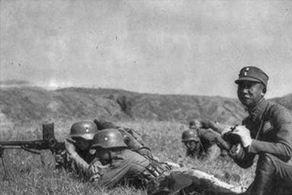 國民黨五大主力之首,多次吊打日軍精銳,抗日鐵軍74軍有多厲害? 國民黨五大主力之首,多次吊打日軍精銳,抗日鐵軍74軍有多厲害?