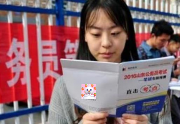 教育部通知，這類大學生畢業後可免試成為公務員，還是幹部級別