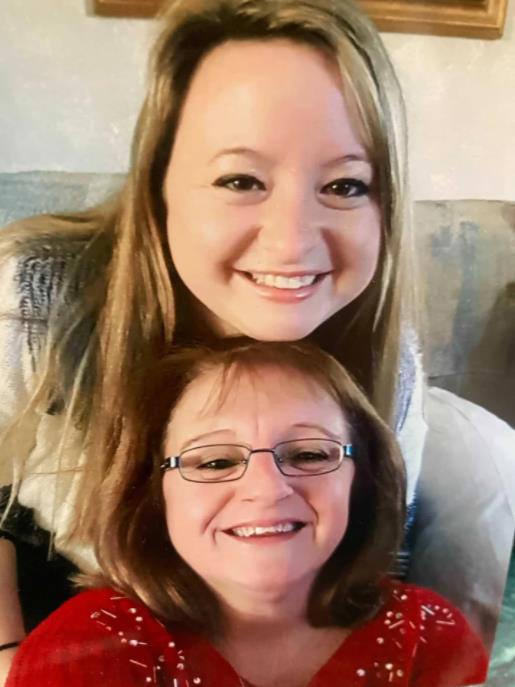 婚禮變葬禮！美國女子認為&quot;新冠疫苗影響生育&quot;，大婚前感染病逝