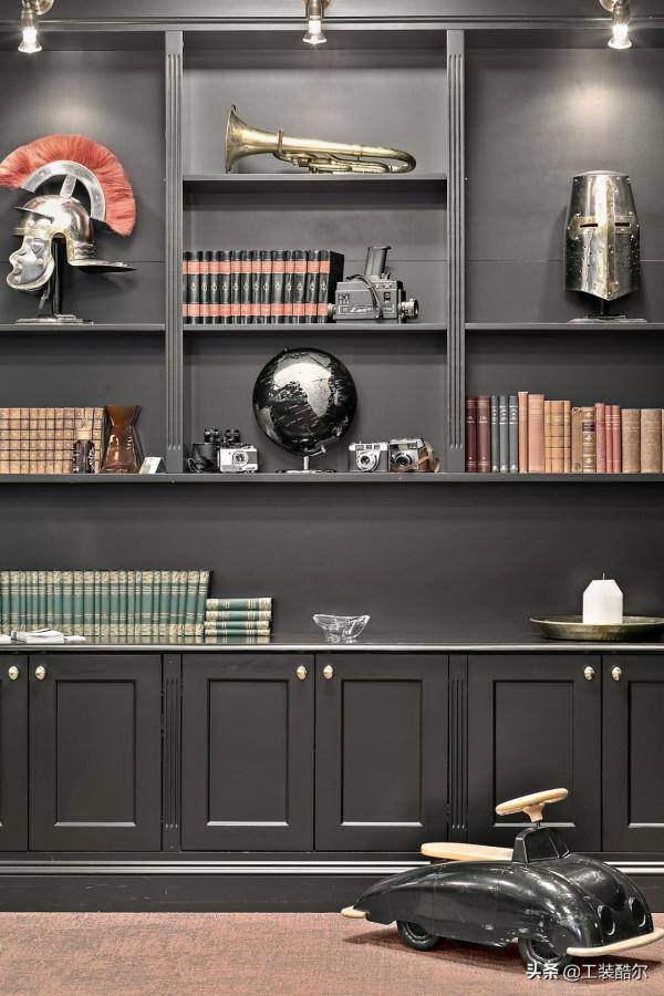 是英式酒吧？或者是老藥房？亦或是小圖書館呢