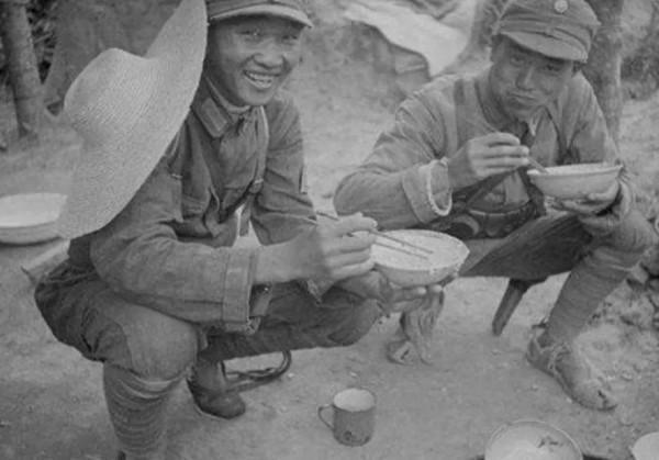 二戰中,哪個國家軍隊吃得最好?一個土豪五個標配兩個吃不飽 二戰中,哪個國家軍隊吃得最好?一個土豪五個標配兩個吃不飽