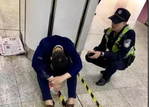 我們都不容易 我們都不容易