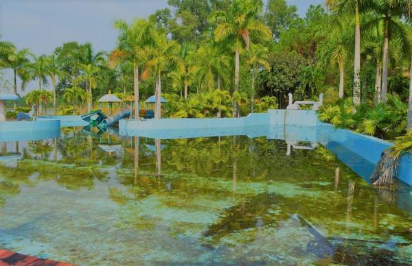 這個廢棄的水上樂園遺蹟，為什麼比開放時更吸引遊客