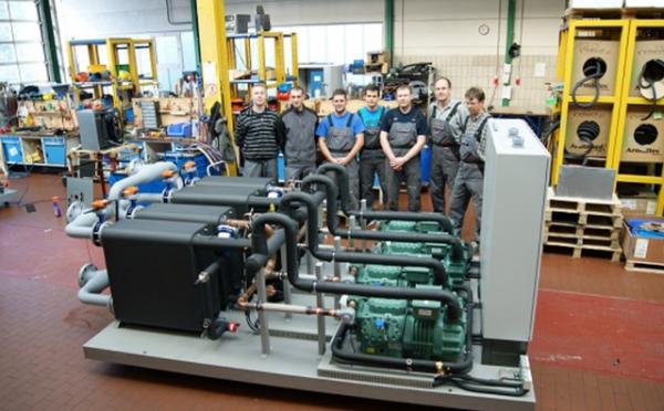 為何技術工越來越少？只喊“工匠精神”口號，卻忽視了技工底薪