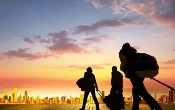 安徽一村上千人歐洲掙錢回鄉蓋別墅,形成歐元村,這是什麼現象? 安徽一村上千人歐洲掙錢回鄉蓋別墅,形成歐元村,這是什麼現象?