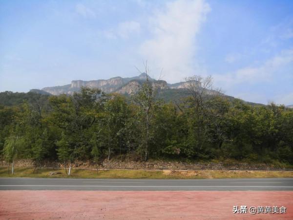 秋高氣爽去野餐，不用帶鍋也能吃上羊肉面，美食美景不可誤