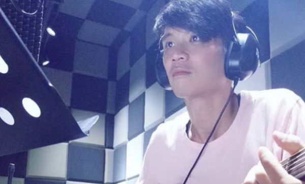 42歲男星患骨癌失聯，化療1年出現副作用，已悄悄離職，下落不明