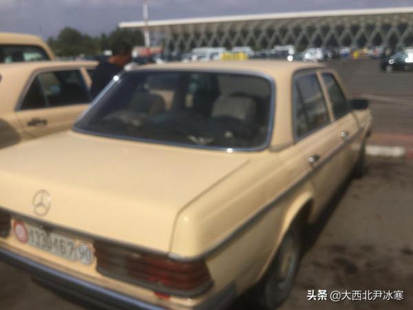 紅色之城,摩洛哥第四大城市馬拉喀什(圖) 紅色之城,摩洛哥第四大城市馬拉喀什(圖)