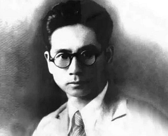 周總理堅持讓弟弟提前退休，多年後侄女坦露：也為給奶奶有個交代