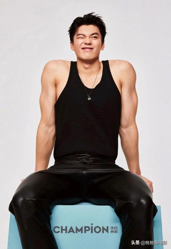 組圖：奧運冠軍汪順《體育畫報》封面大片，外形俊朗高大帥氣