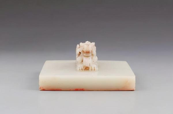 60年代末，最後一任張天師撒手人寰後繼無人，接班亂象頻出