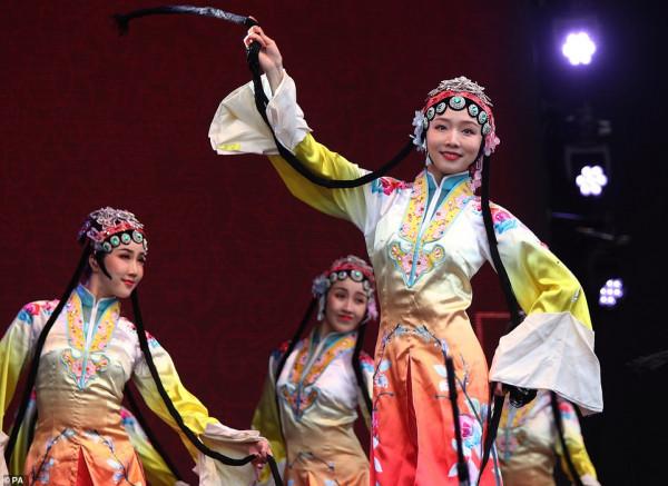 大年初一，寫給在異國他鄉過春節的你……