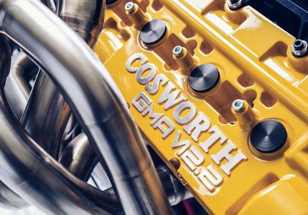 最高11100轉V12引擎，售價過千萬超跑，全球限100臺，2024年交付