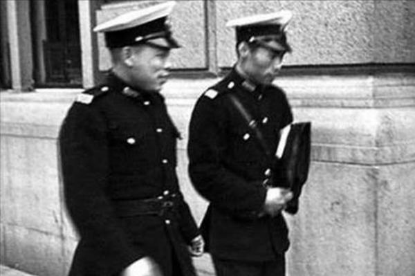 1960年，模仿周總理筆跡詐騙20萬鉅款的人，結局怎麼樣了？