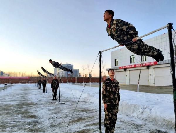 基層一線丨強化“準班長” ,淬鍊“領頭雁” 基層一線丨強化“準班長” ,淬鍊“領頭雁”
