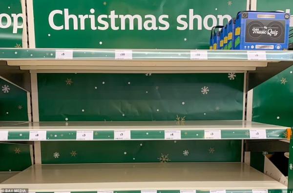 鮑里斯學起丘吉爾玩畫畫，被媒體扒出舊作：不看看你畫的都是啥