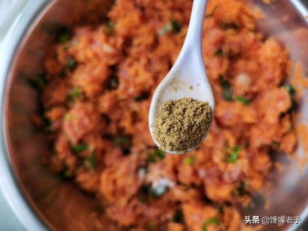 拌餃子餡有訣竅，這3味調料缺一不可，少一樣就不香，看完漲知識