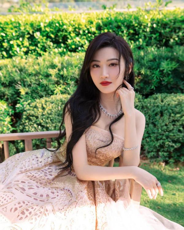 景甜越來越美了