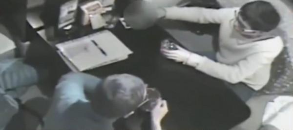 張向斌沉迷美色甘當賣國賊，偽裝20年間出賣5000多份情報，最後下場大快人心！|真實案件