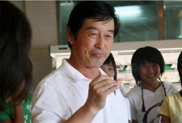 田徑傳奇馬家軍的隕落:隊長23歲投湖自盡,一人遠嫁西班牙老頭 田徑傳奇馬家軍的隕落:隊長23歲投湖自盡,一人遠嫁西班牙老頭