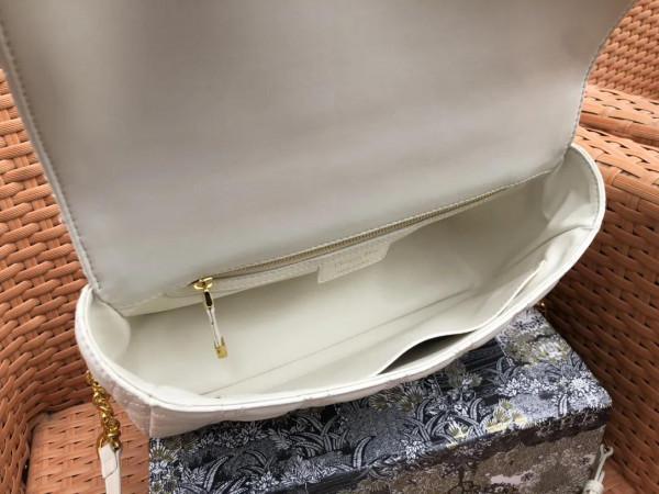 晚宴包包，日常搭配也能行，會喜歡的吧