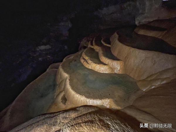 探密貴州劉家大洞，鈣化梯田令人叫絕，必將成為近期戶外網紅洞穴