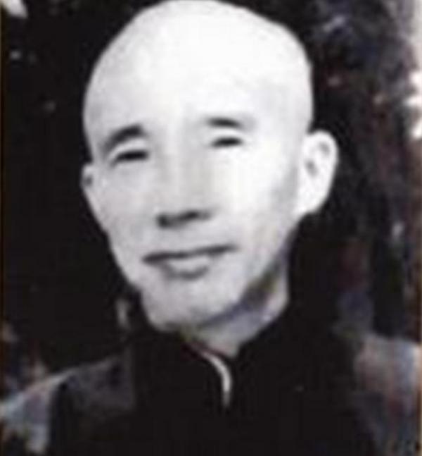 解放天津前夕,一老人為毛主席獻策:先武攻天津衛,後文取北平城 解放天津前夕,一老人為毛主席獻策:先武攻天津衛,後文取北平城