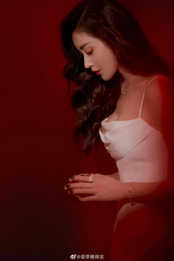 張天愛美圖 張天愛美圖