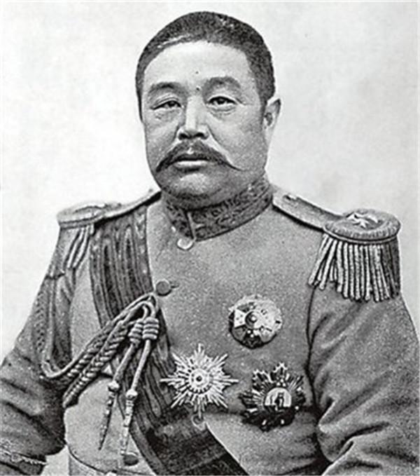 曹錕賄選總統,四姨太劉鳳瑋瞧不上,帶兒子離開:以後倒黴別找我 曹錕賄選總統,四姨太劉鳳瑋瞧不上,帶兒子離開:以後倒黴別找我