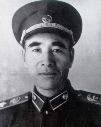 軍事怪才林彪：18參軍23任軍長，遼瀋一戰“封神”，52天全殲敵軍