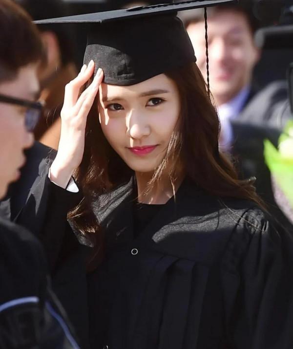 南韓神顏林允兒