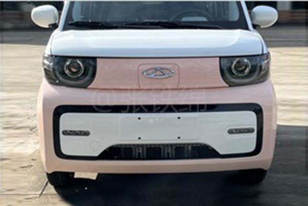 奇瑞QQ冰淇淋新車型曝光，外觀很可愛，雙色車身，車長增加53mm