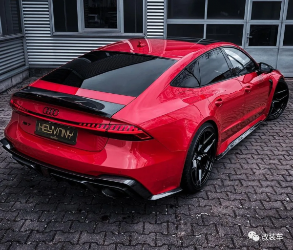 花100萬打造735馬力的奧迪RS7，3秒破百的碳纖維猛獸你們愛了嗎？